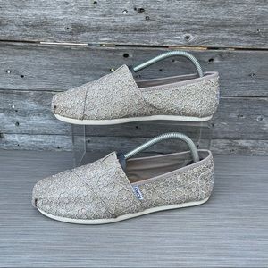 Toms Crochet Lace Slip-on Shoes Size 8.5